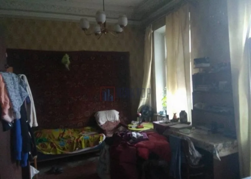 5-кімнатна квартира, 143 м², Центр