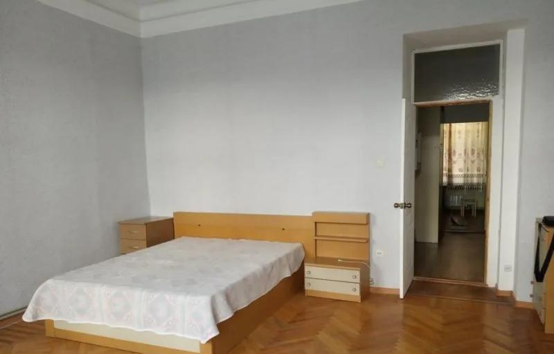1-кімнатна квартира, 40 м², Центр