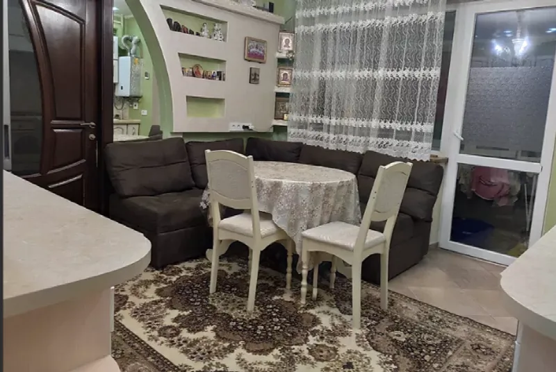 1-кімнатні, 36 м²