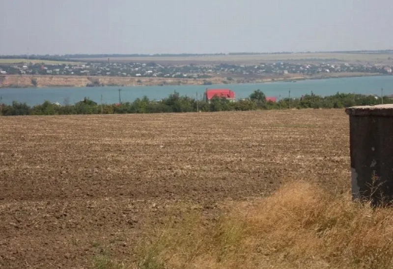 Land, Bolharka