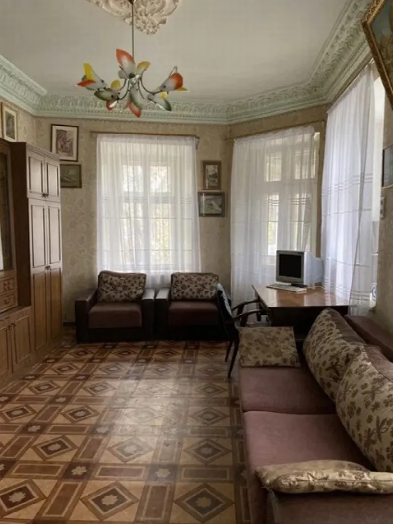 3-кімнатна квартира, 61 м², Молдаванка