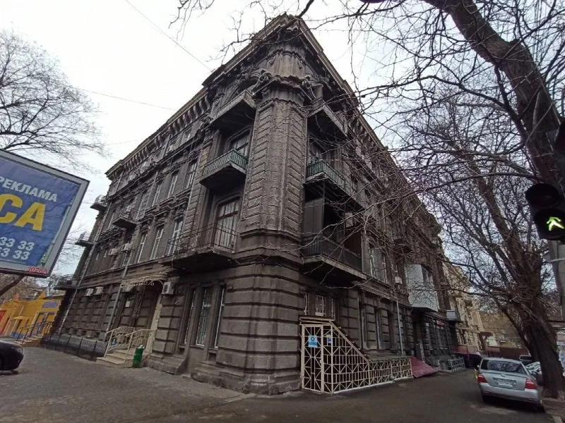 5-room apartment, 167 m², City centre