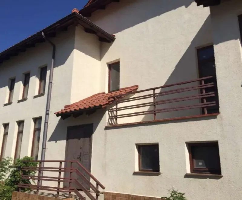 6-кімнатний будинок, 290 м², Таїрова