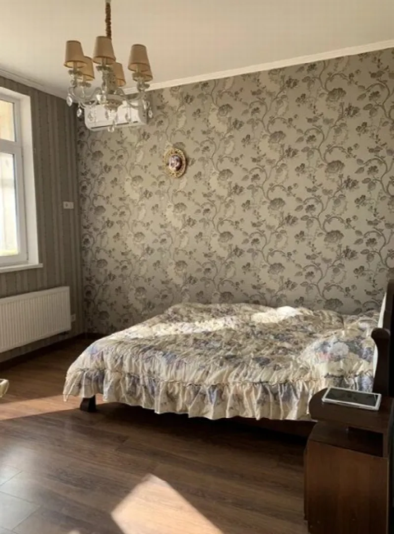 3-кімнатна квартира, 83 м², Фаворит, Фонтан
