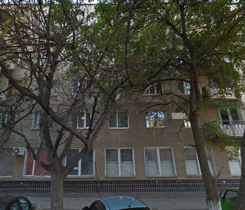 1-кімнатні, 353 м²