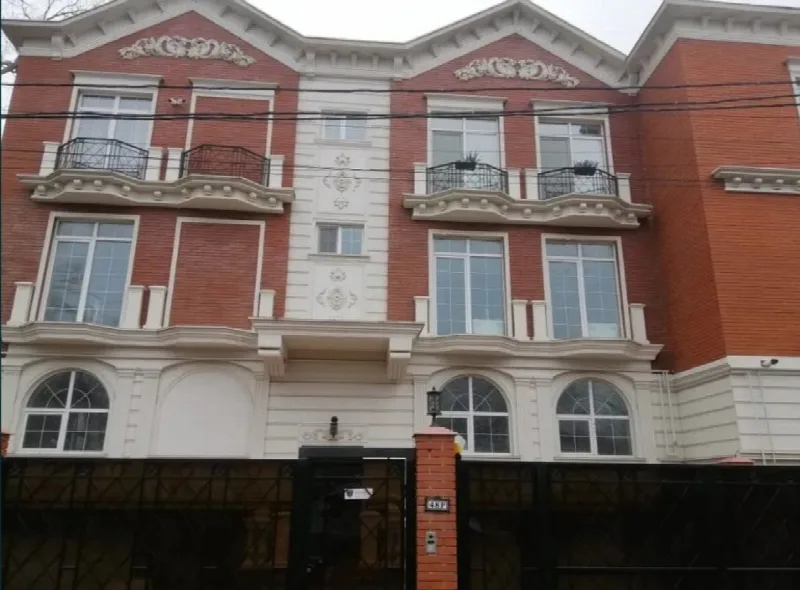 3-кімнатні, 82 м²