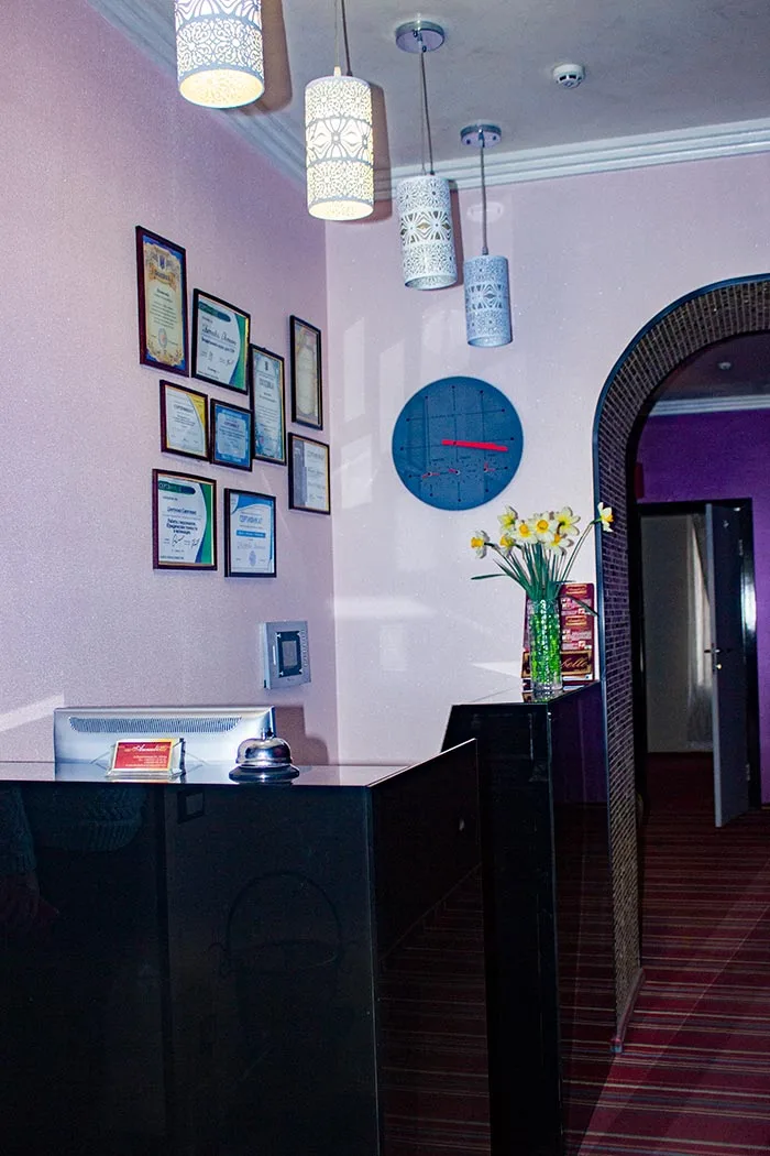 Комерційна, 270 м², Центр