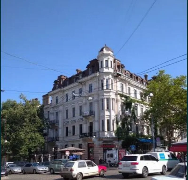 3-кімнатні, 138 м²