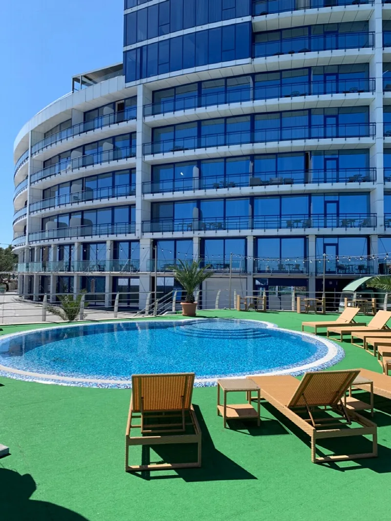 Commercial, 171 m², Maristella, Fontan