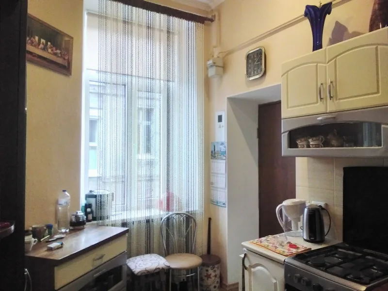 2-кімнатна квартира, 44 м², Центр
