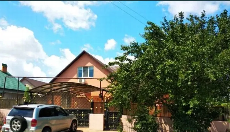 4-кімнатні, 160 м²