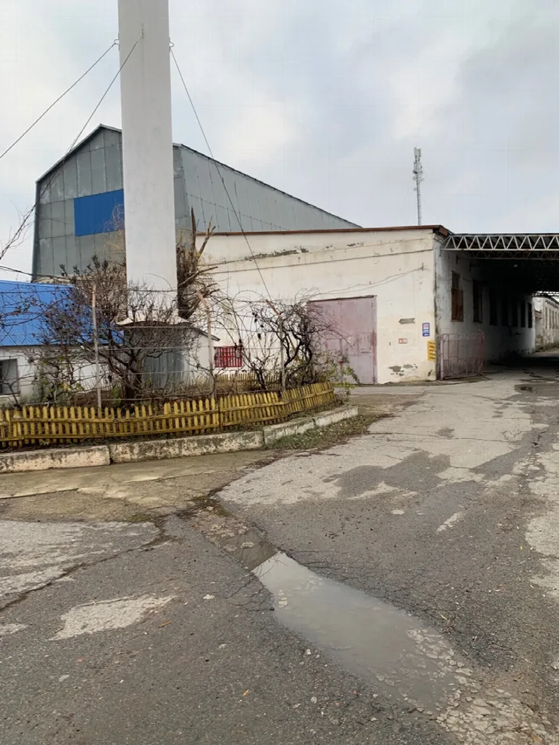 Комерційна, 3 156 м², Сухий Лиман