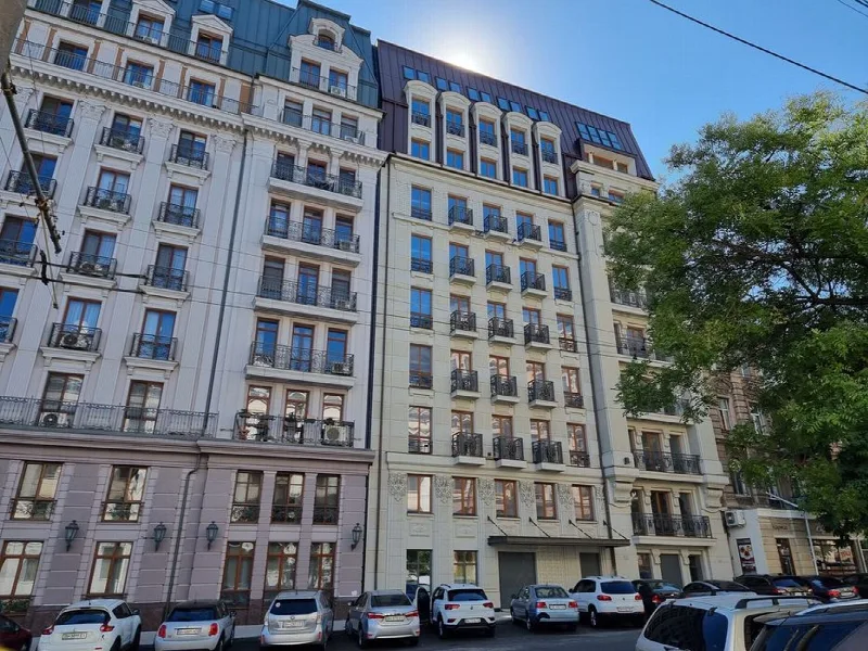 Commercial, 1 250 m², City centre