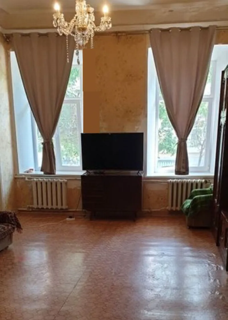 4-кімнатна квартира, 101 м², Центр