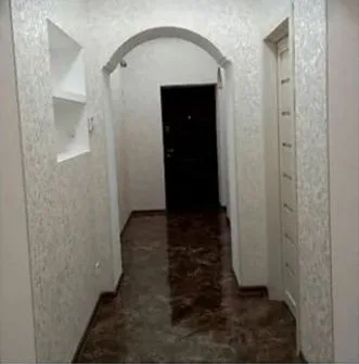 3-кімнатна квартира, 65 м², Центр