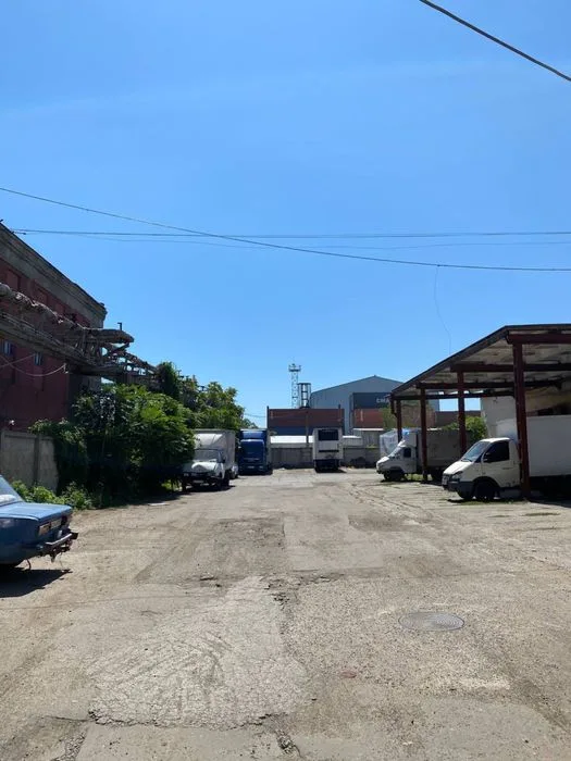 Commercial, 6 413 m², Slobidka