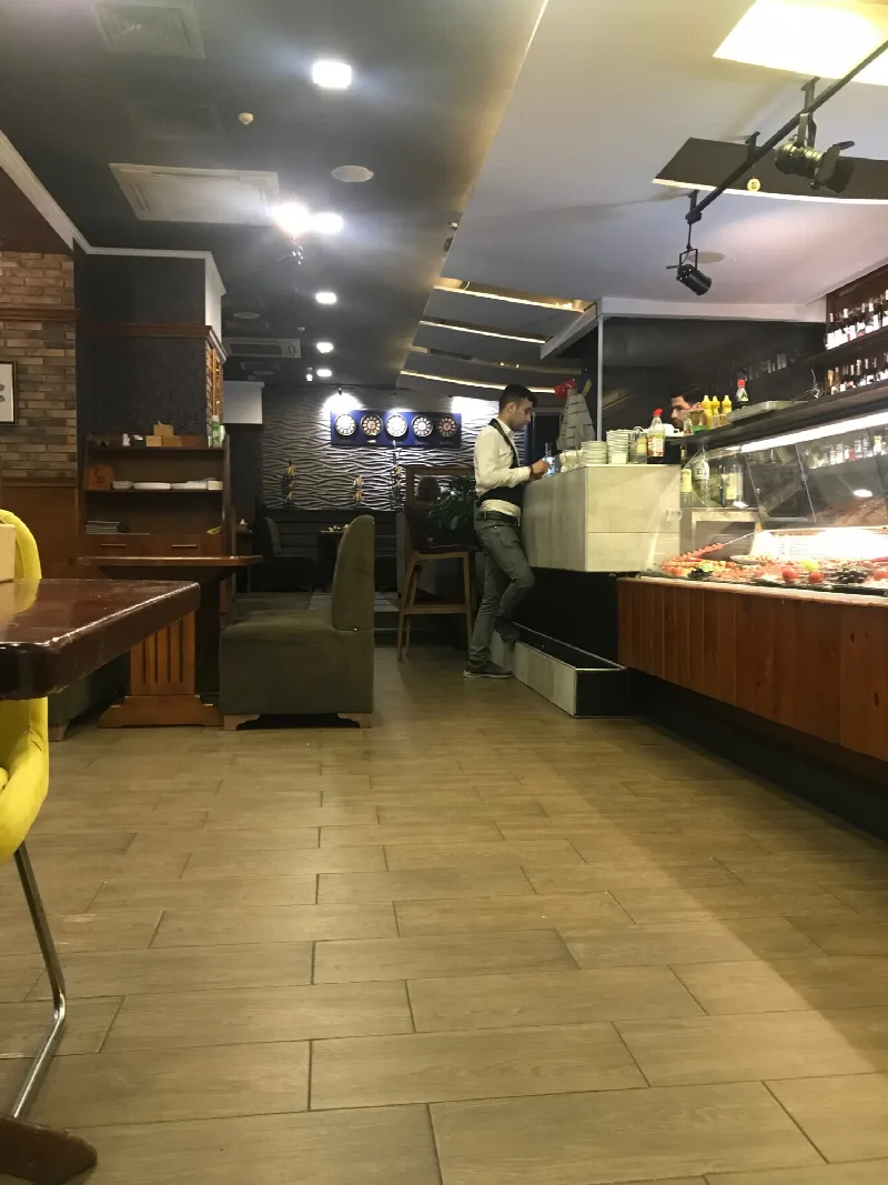 Commercial, 245 m², City centre