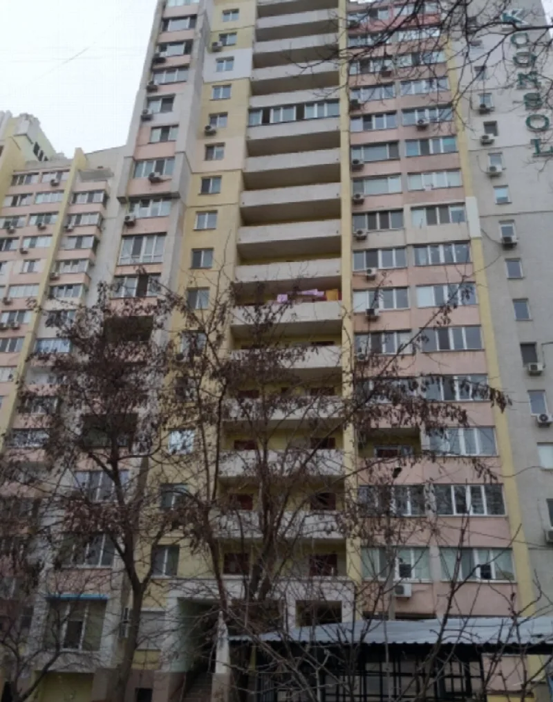 3-кімнатна квартира, 116 м², Молдаванка