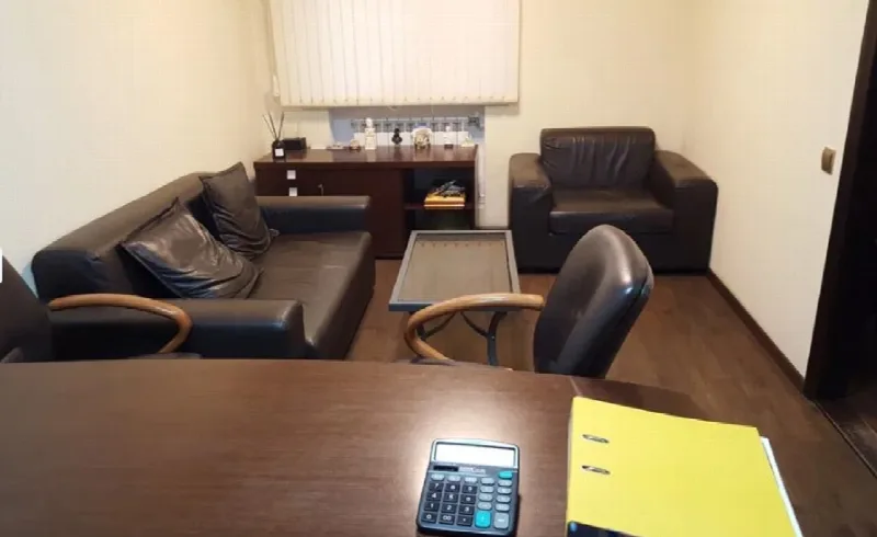 5-кімнатні, 110 м²