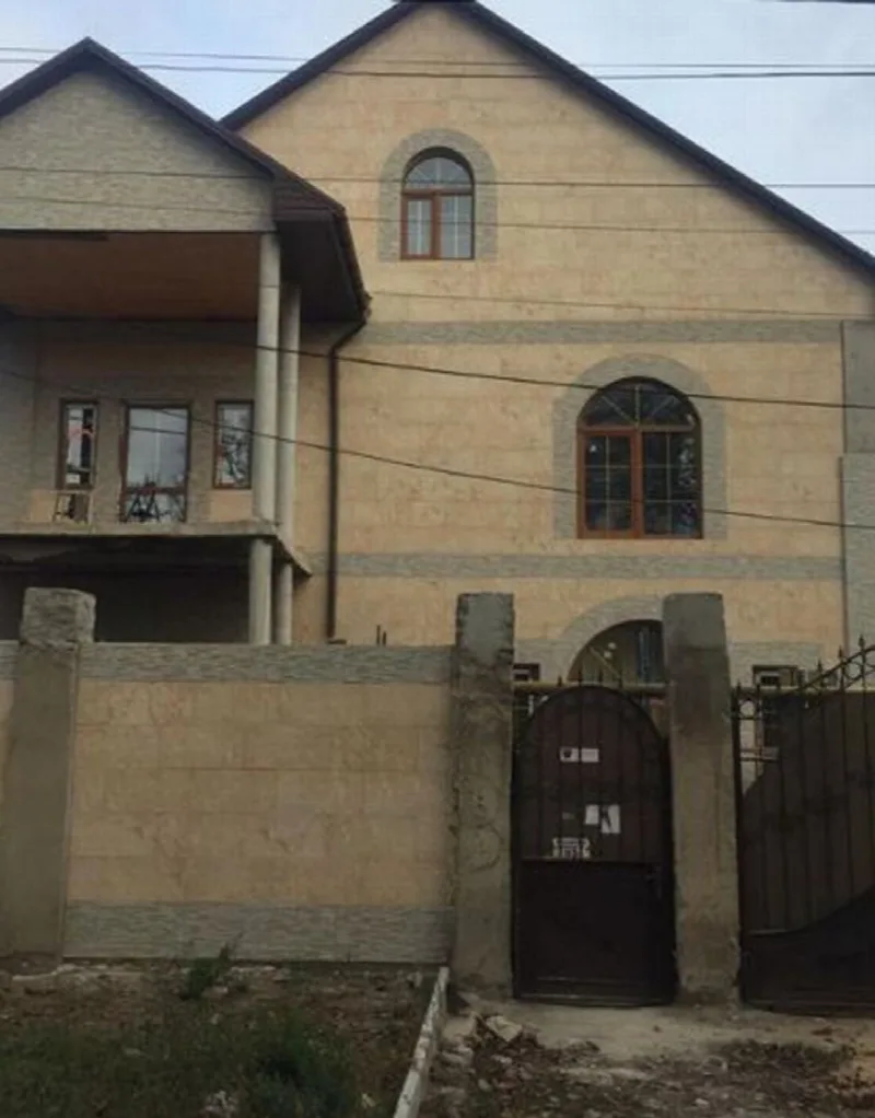5-кімнатний будинок, 300 м², Таїрова
