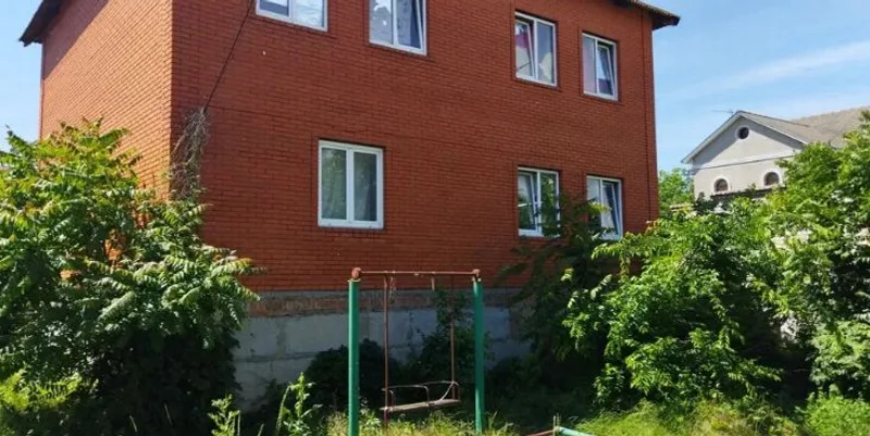 4-кімнатний будинок, 330 м², Авангард