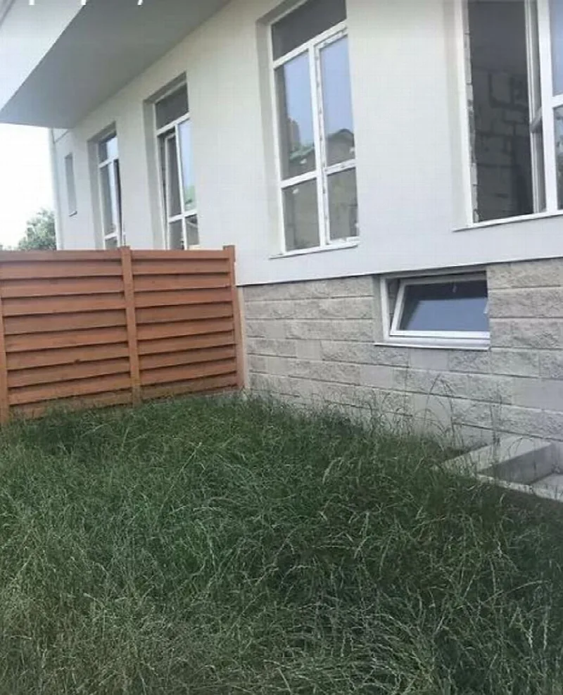 3-кімнатні, 125 м²