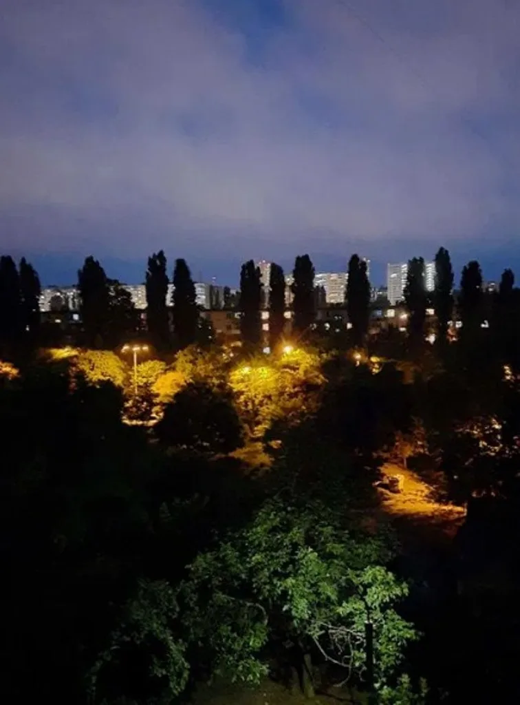 3-кімнатна квартира, 63 м², Таїрова