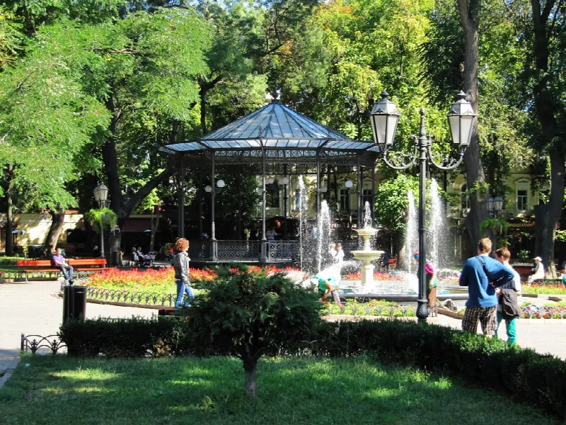Коммерция, 1 640 м², Центр