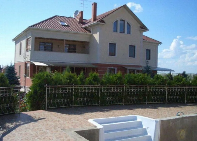 10-кімнатний будинок, 700 м², Санжійка
