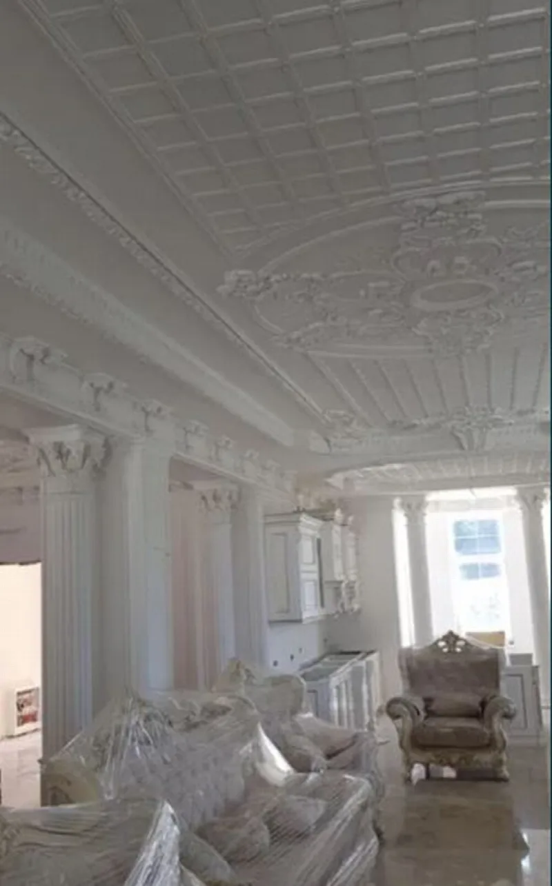7-кімнатний будинок, 700 м², Совіньйон