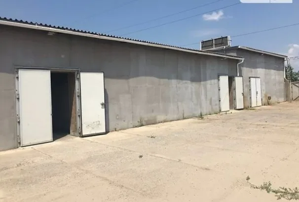 Комерційна, 180 м², Авангард