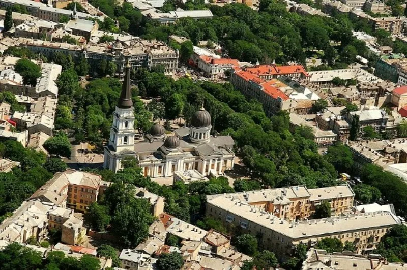 10-кімнатні, 280 м²