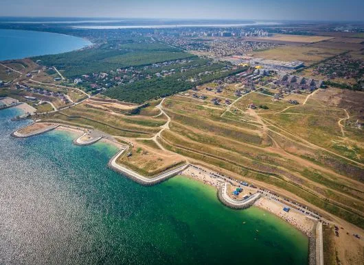 Land, Fontanka