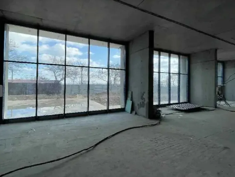 Коммерция, 754 м², Калипсо, Фонтан
