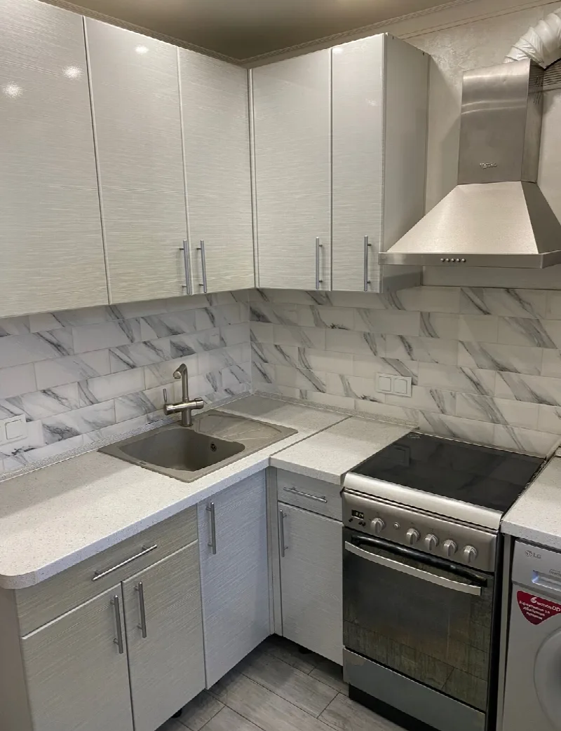 3-комнатная квартира, 57 м², Лузановка