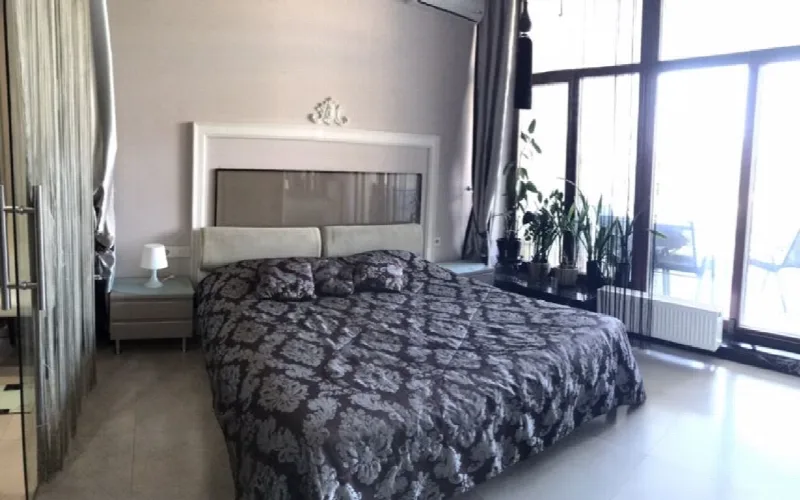 4-кімнатна квартира, 130 м², Аркадія