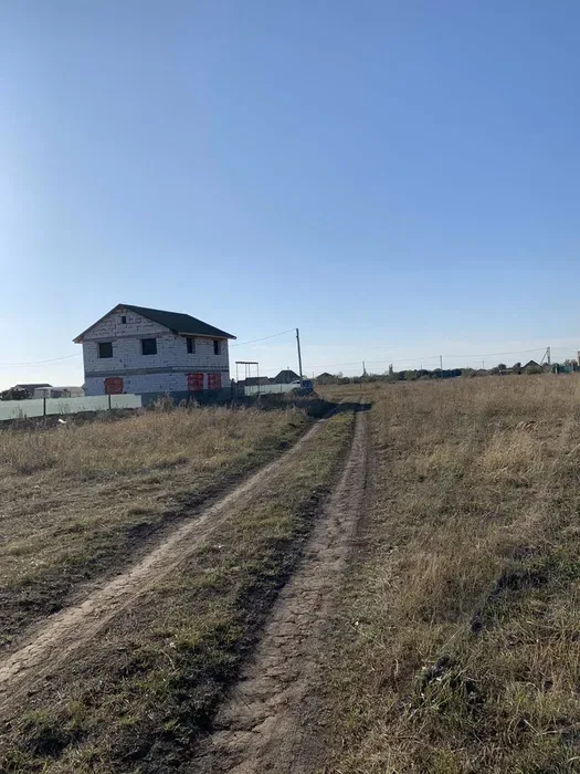 Land, Krasnosilka