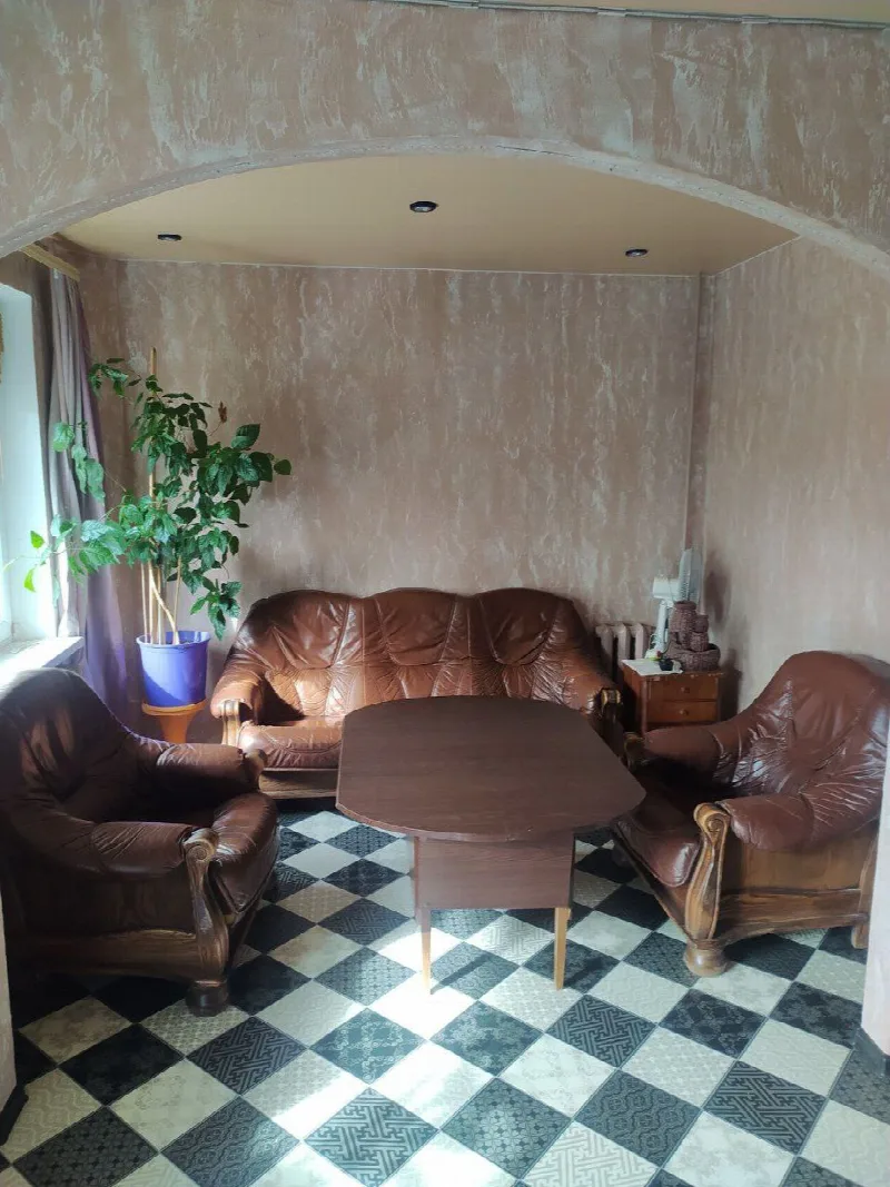 4-кімнатна квартира, 98 м², Котовського