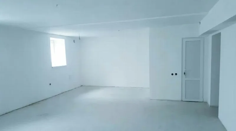 Commercial, 220 m², Fontan