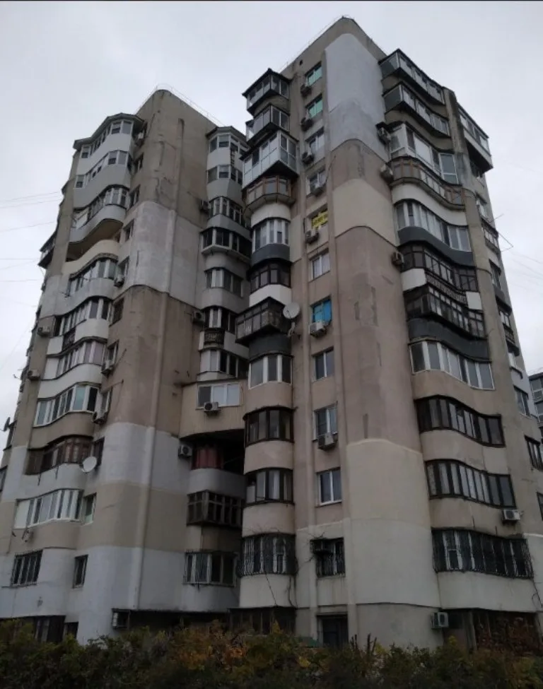 1-кімнатна квартира, 42 м², Таїрова