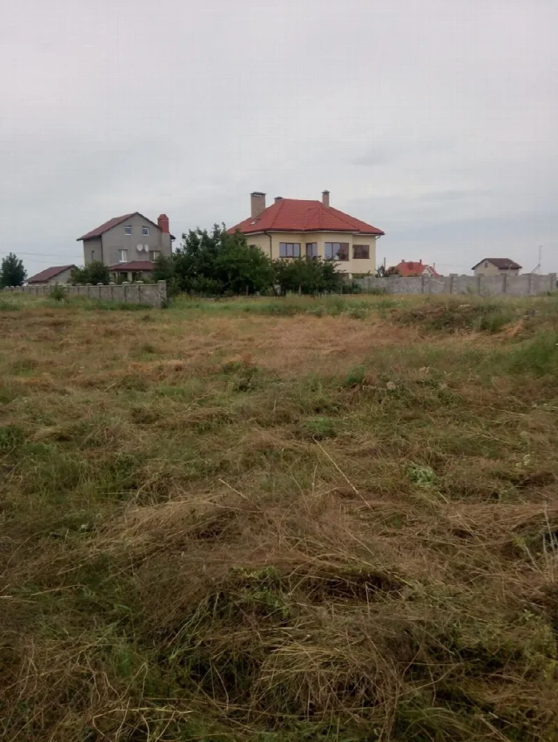 Land, Fontanka