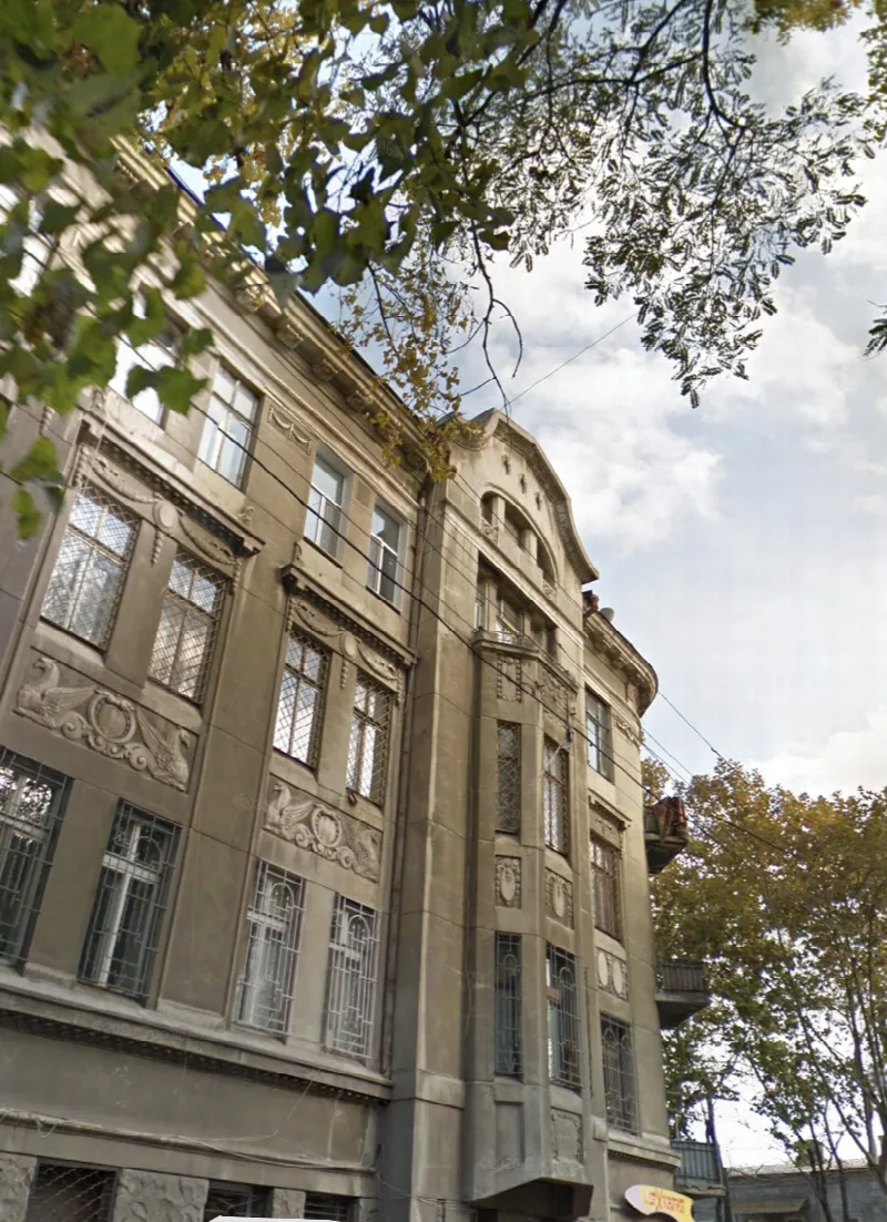 3-кімнатна квартира, 221 м², Центр
