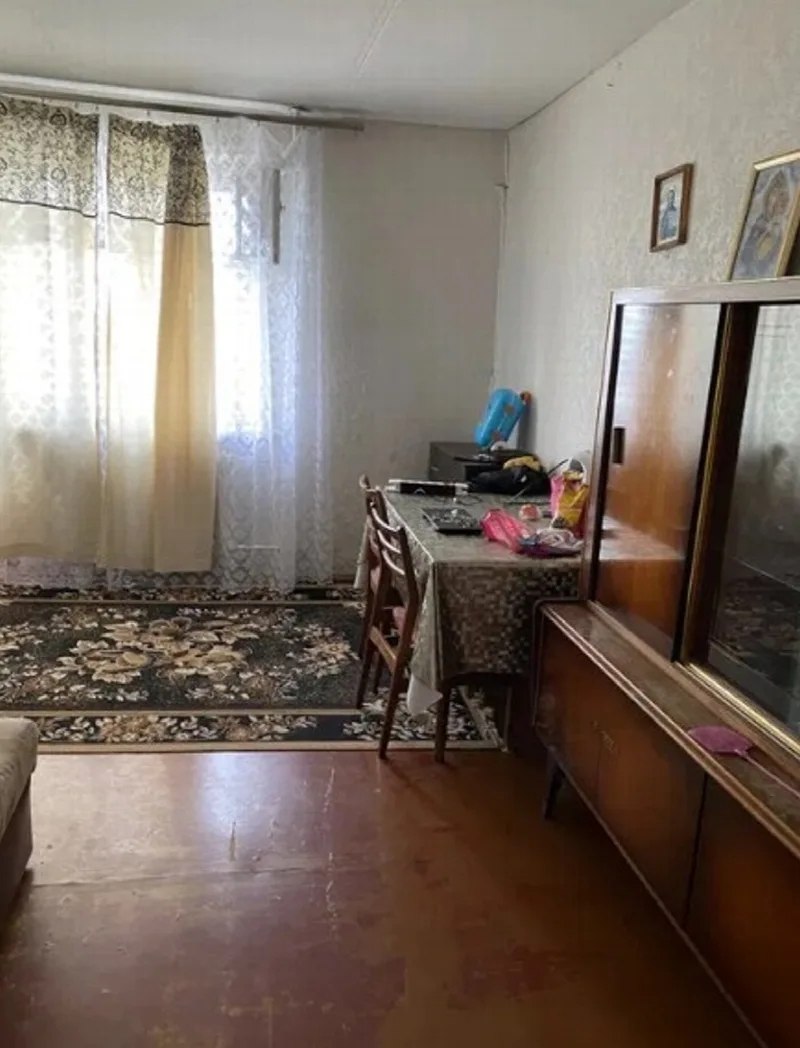 4-кімнатна квартира, 83 м², Ленселище