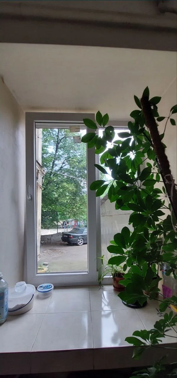 3-кімнатна квартира, 78 м², Центр