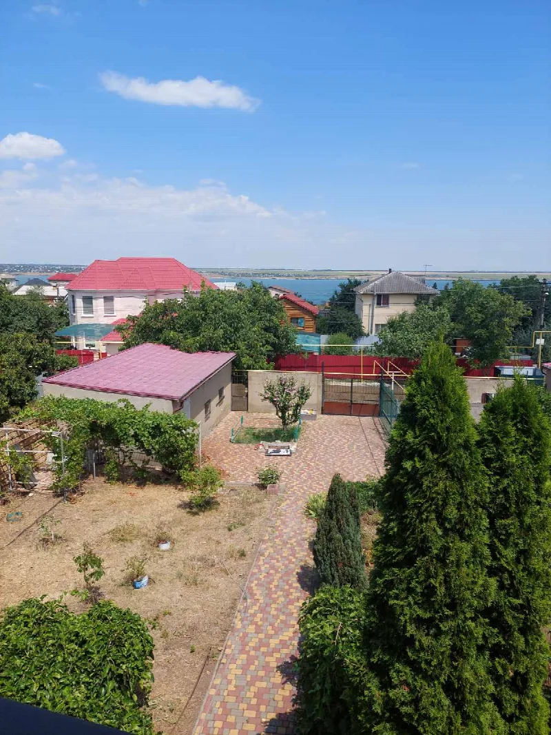 3-комнатный дом, 180 м², Нерубайское
