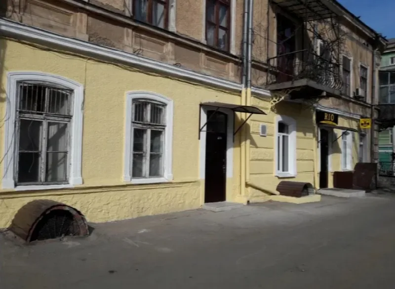 Коммерция, 185 м², Центр