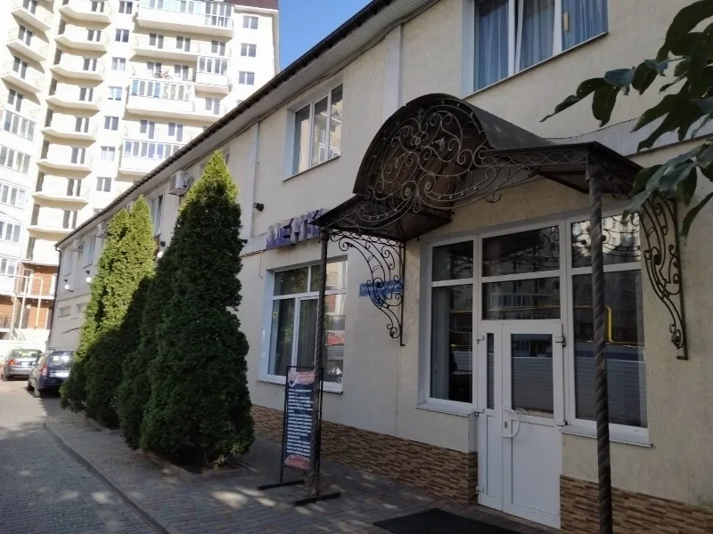 Комерційна, 1 825 м², Таїрова