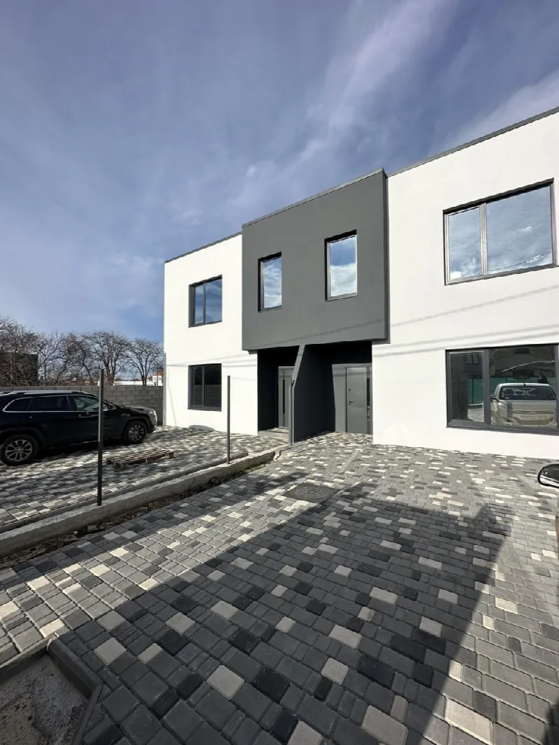 4-кімнатний будинок, 127 м², Царське Село 2