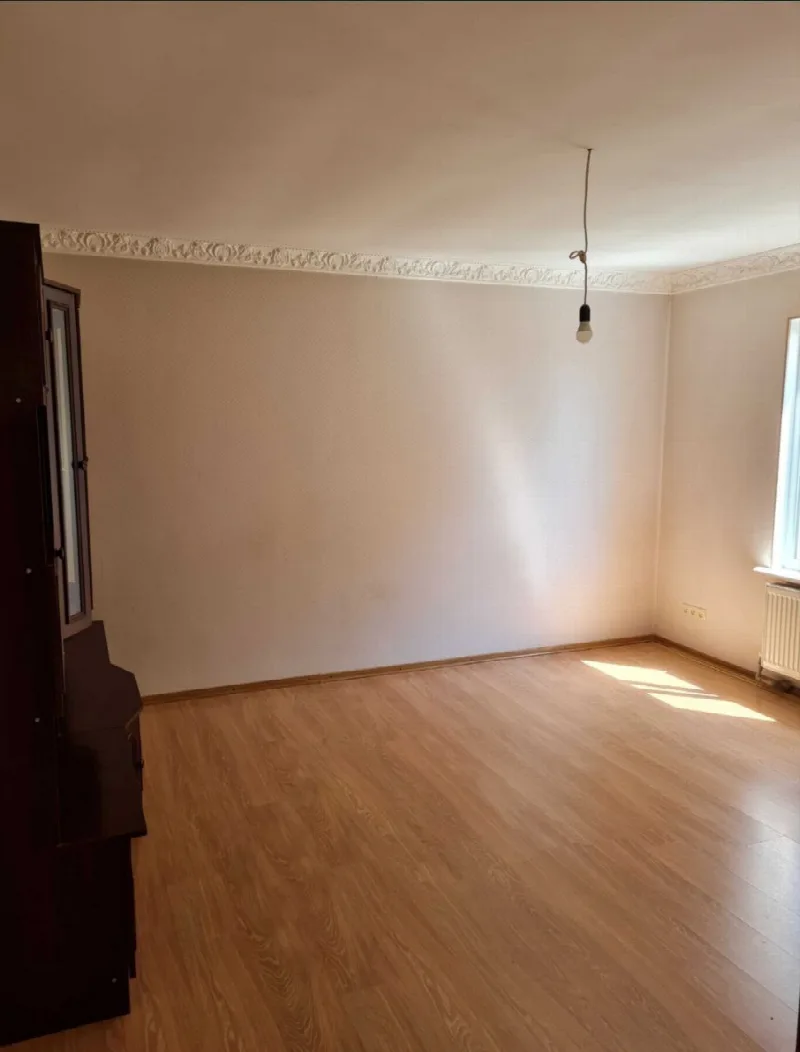 4-комнатный дом, 180 м², Нерубайское