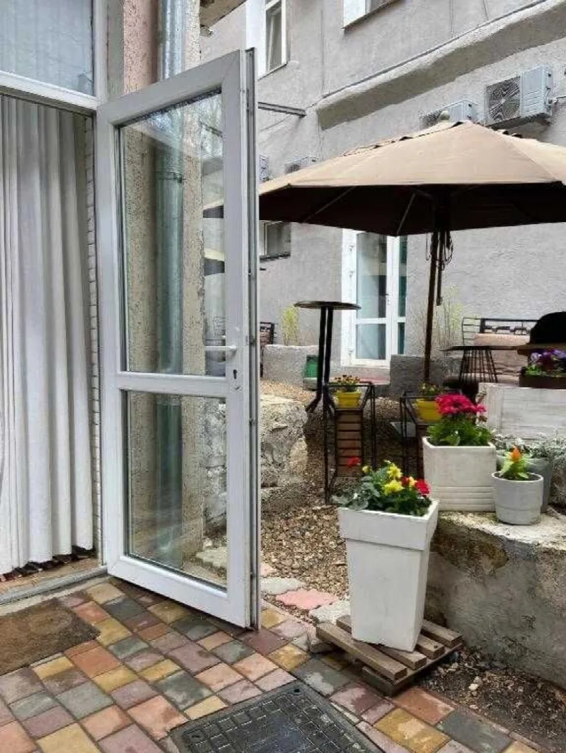 2-комнатная квартира, 57 м², Центр